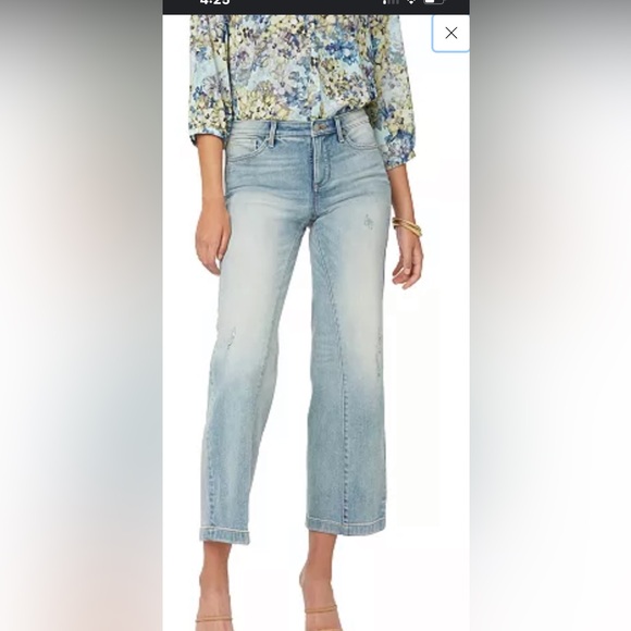 NWT women’s NYDJ Teresa Wide Leg Radiance jeans size 10 light colored denim - Picture 7 of 8